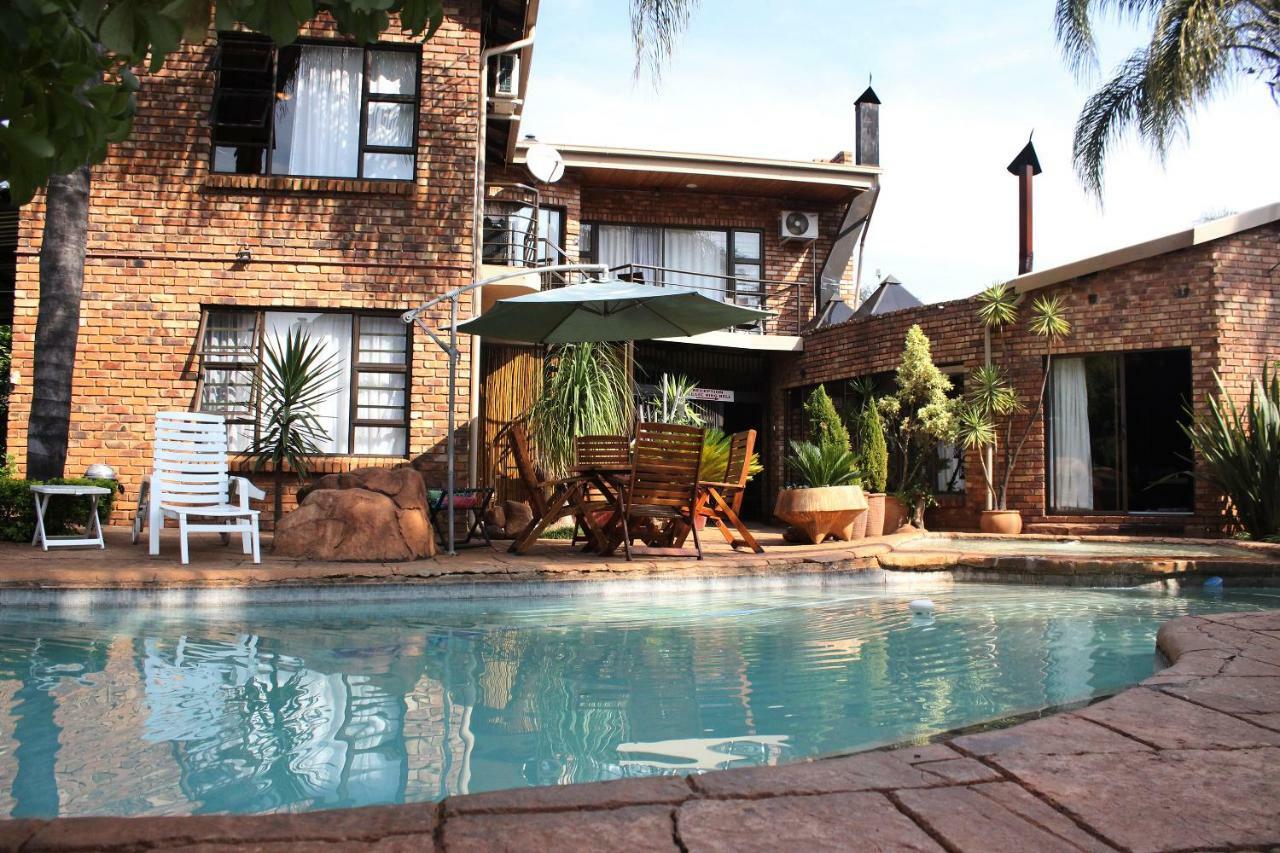 Francor Guesthouse Pretoria-Noord Exterior foto