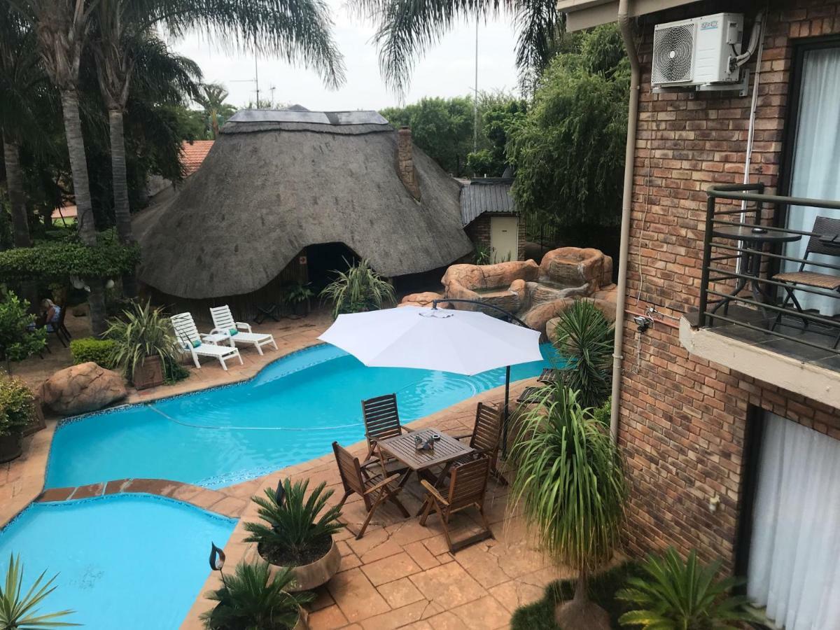 Francor Guesthouse Pretoria-Noord Exterior foto