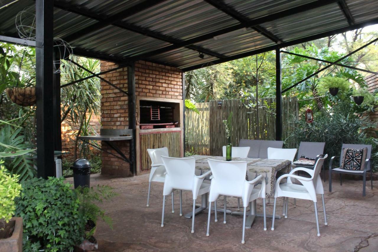 Francor Guesthouse Pretoria-Noord Exterior foto