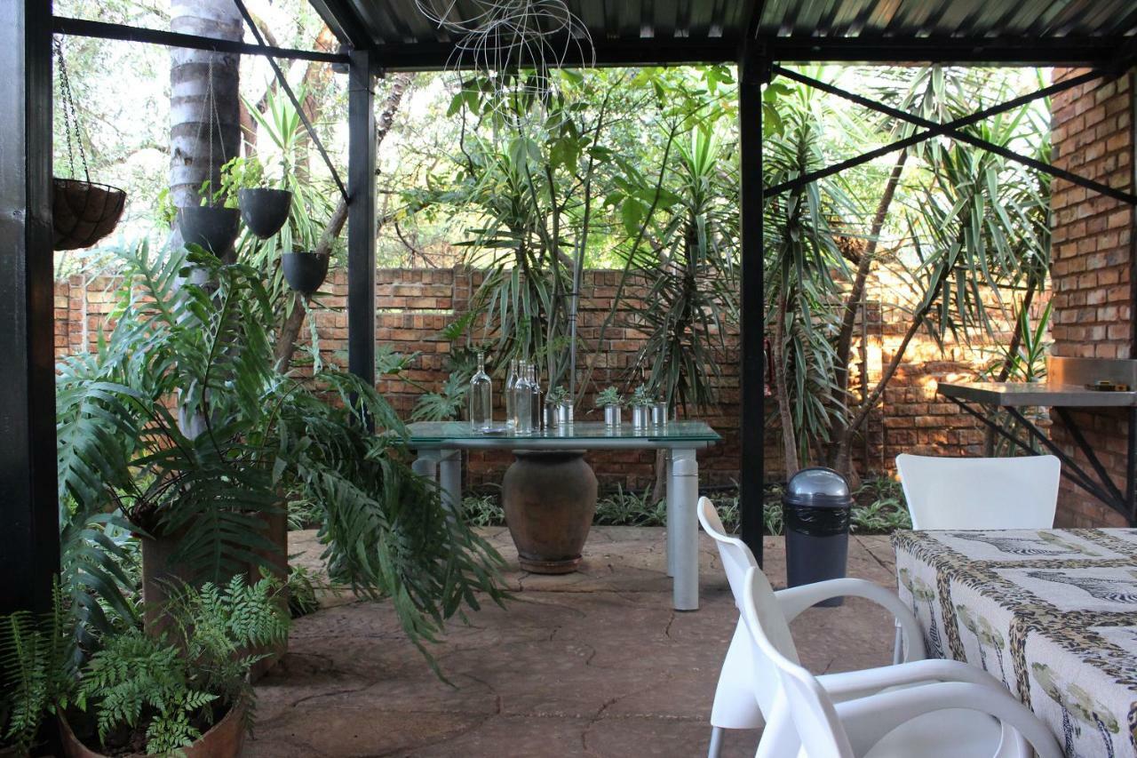Francor Guesthouse Pretoria-Noord Exterior foto